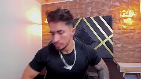 Brad_Summer — вебкам-модель онлайн на stripchat