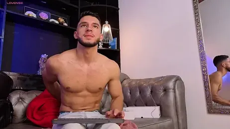 axel_tone — Stripchat stream photo (Apr 2026)