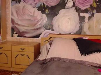 -Karolina555- — Bongacams profile photo