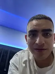 willclayy — вебкам-модель онлайн на stripchat