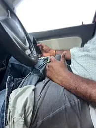 TeluguBoyAbhi — вебкам-модель онлайн на stripchat