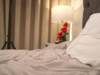 naughtysammx — вебкам-модель онлайн на chaturbate