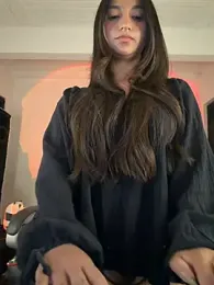 aly_golden_ — Stripchat stream photo (Aug 2026)