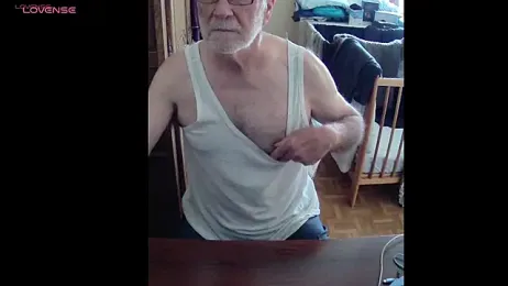 terrybare — вебкам-модель онлайн на stripchat