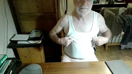 terrybare — вебкам-модель онлайн на stripchat