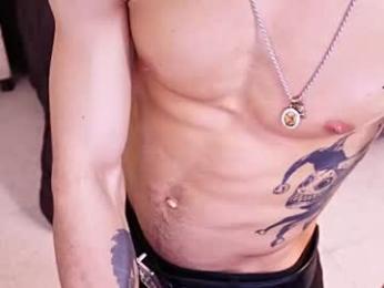 jhoanleandro — вебкам-модель онлайн на chaturbate