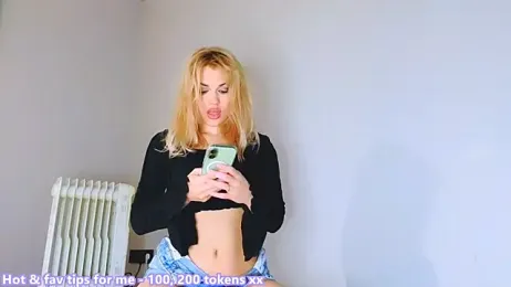 StephanyLuxe — вебкам-модель онлайн на stripchat
