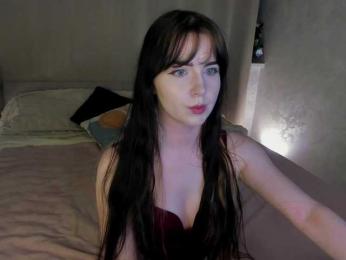 Coldbby — вебкам-модель онлайн на bongacams