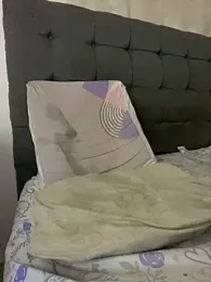 Ilovepancackes — вебкам-модель онлайн на stripchat