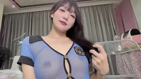 Yaya--728 — вебкам-модель онлайн на stripchat