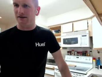 liam_1985 — Chaturbate stream photo (Apr 2026)