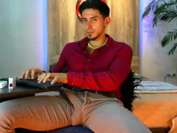 andrew_elliot — Chaturbate stream photo (Jul 2026)