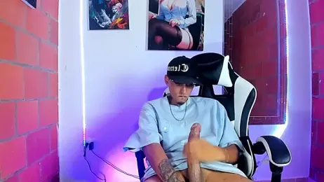 Liam_lee — вебкам-модель онлайн на stripchat