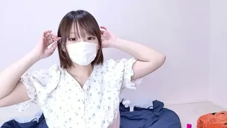 Hiiichan88 — вебкам-модель онлайн на stripchat