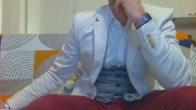 eros1981hot1 — вебкам-модель онлайн на cam4