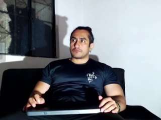 willianm777 — Camsoda stream photo (Apr 2026)