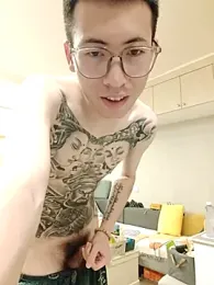 xihuancaobima — вебкам-модель онлайн на stripchat