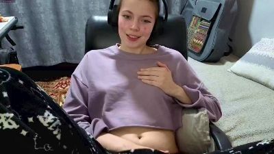 TonyaNatiello — Cam4 stream photo (Apr 2026)