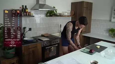 monsieurguitsxxx — Stripchat stream photo (Mar 2026)