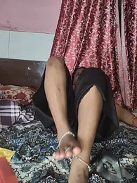 Mumbaicupule23 — вебкам-модель онлайн на stripchat