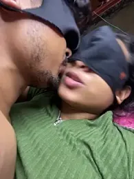 Hot-AngoriBhabhi — вебкам-модель онлайн на stripchat