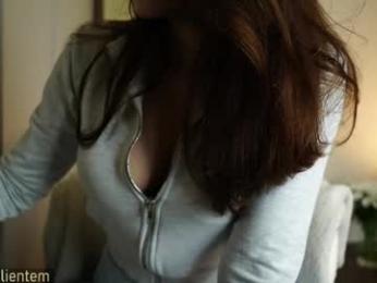 ms_seductive — вебкам-модель онлайн на chaturbate