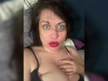 Mari-25 — Bongacams stream photo (Apr 2026)