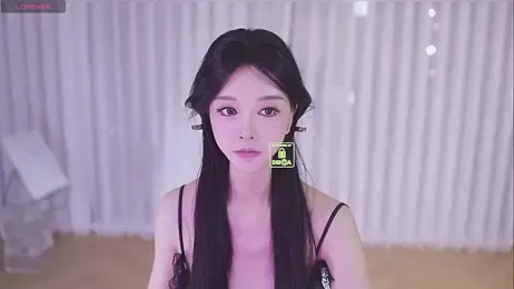 2Zoe — вебкам-модель онлайн на stripchat