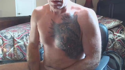 DILFiGuess1 — Cam4 stream photo (Aug 2026)