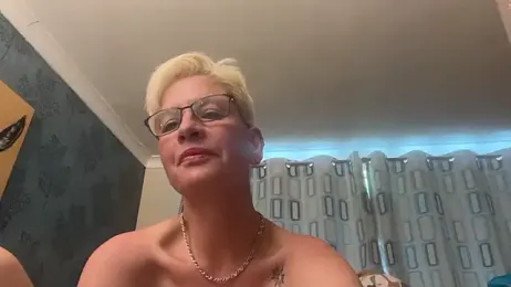 JennyHazel1 — вебкам-модель онлайн на stripchat