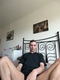 nick_subvyx — вебкам-модель онлайн на stripchat