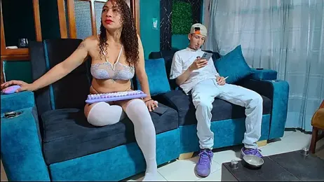 tom-y-alexa — Stripchat stream photo (Feb 2026)