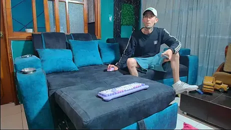 tom-y-alexa — Stripchat stream photo (Feb 2026)