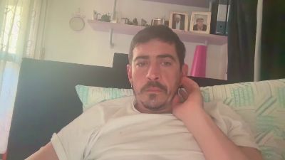 kaips — вебкам-модель онлайн на cam4