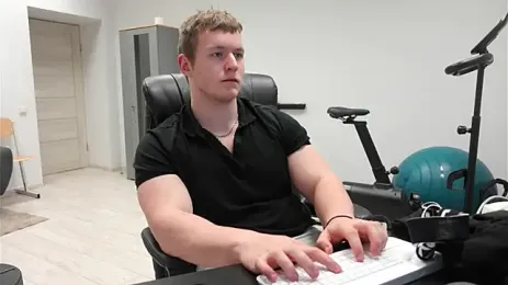 Richard_Dullas — вебкам-модель онлайн на stripchat