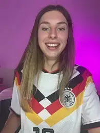 emma05 — вебкам-модель онлайн на stripchat