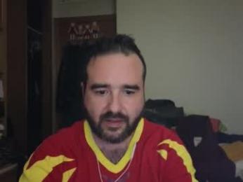 curiosillo1983 — вебкам-модель онлайн на chaturbate