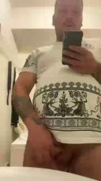 Balance2119 — вебкам-модель онлайн на cam4