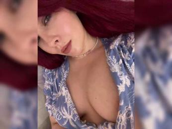 Lu-Mars — вебкам-модель онлайн на bongacams