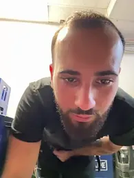 juan03065 — вебкам-модель онлайн на stripchat