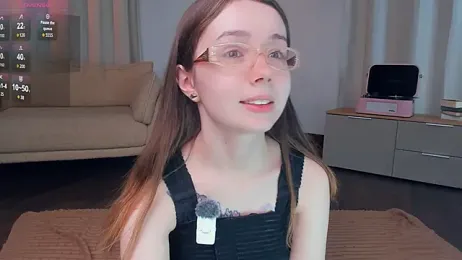 DominikaElis — вебкам-модель онлайн на stripchat