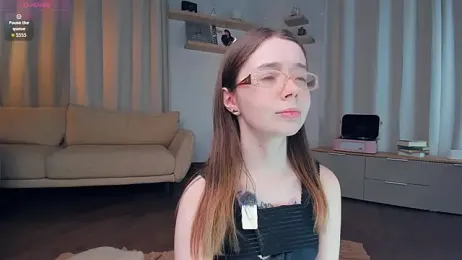 DominikaElis — вебкам-модель онлайн на stripchat