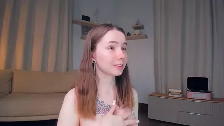DominikaElis — вебкам-модель онлайн на stripchat