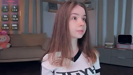 DominikaElis — вебкам-модель онлайн на stripchat