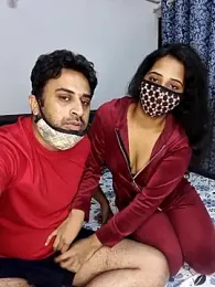 ITZ_GURU — Stripchat stream photo (Apr 2026)