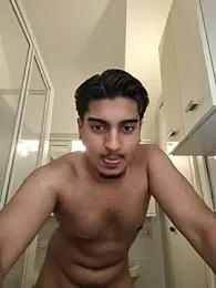 Anndrea8182 — Stripchat stream photo (Apr 2026)