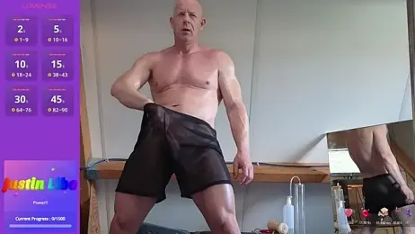 libo_horny_muscles — вебкам-модель онлайн на stripchat