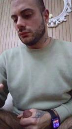 Viki84 — вебкам-модель онлайн на cam4