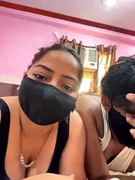 Kirtiavinash24 — Stripchat stream photo (Sep 2025)