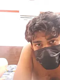 Kirtiavinash24 — Stripchat stream photo (Sep 2025)